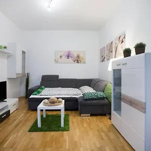 https://apartment-relax.vienna-besthotels.com